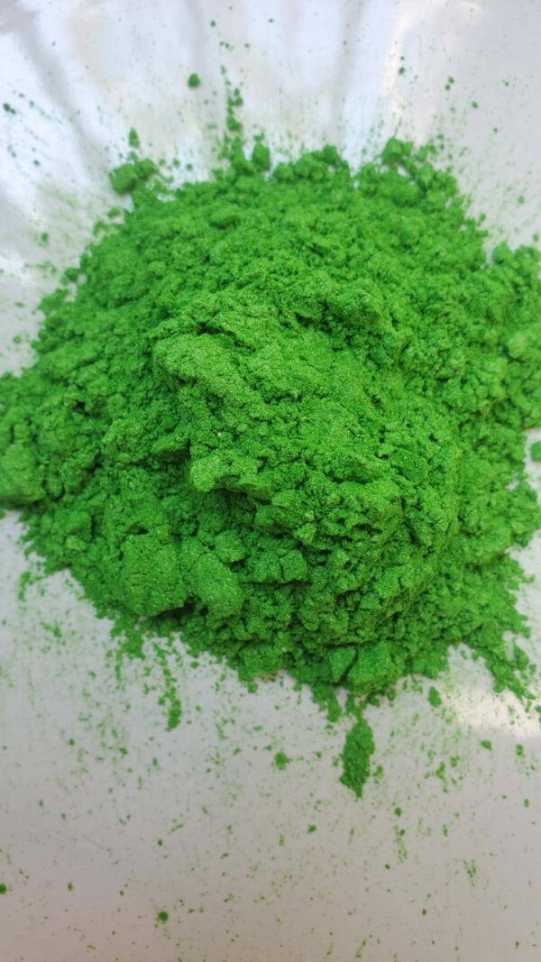 MbKLU6nceFq6l_elVPG-10.jpg Mica Apple Green